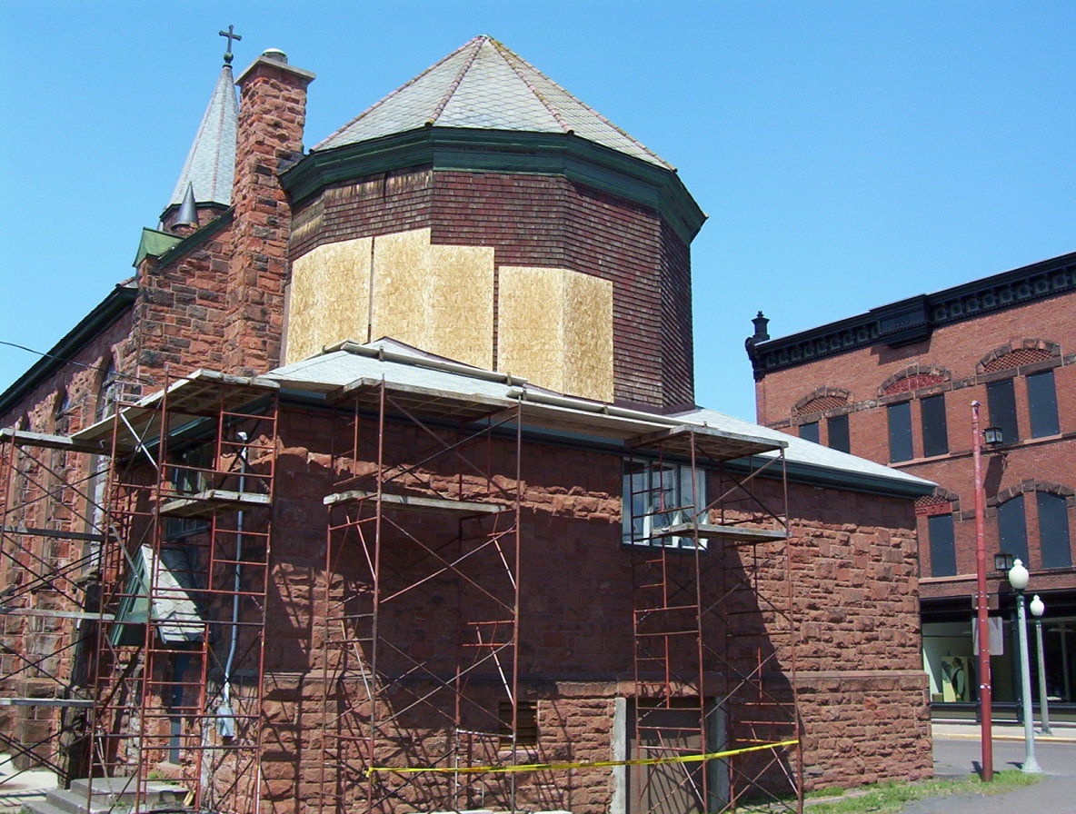 Work on exterior of the Nave