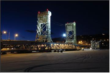 Da Bridge at night