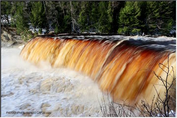 Tahquamenon Falls