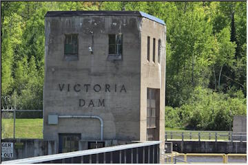 Victoria Dam and Falls