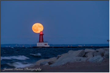 Full Moon in Menominee